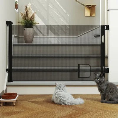 Barrière rétractable pour bébé avec ouverture pour chat – image 2