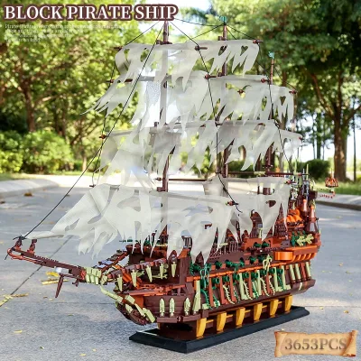 Bateau pirate en briques de construction, modèle film – image 2